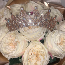 Load image into Gallery viewer, Queen Roses &amp; Crown/Tiara
