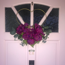 Load image into Gallery viewer, Enchanted Heart Wreath - Wine
